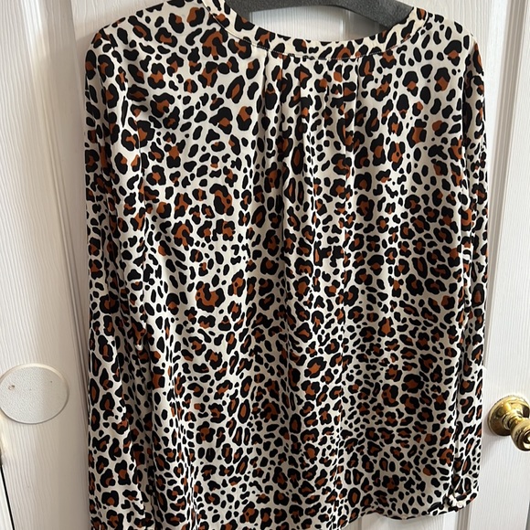 Top - Picture 3 of 3